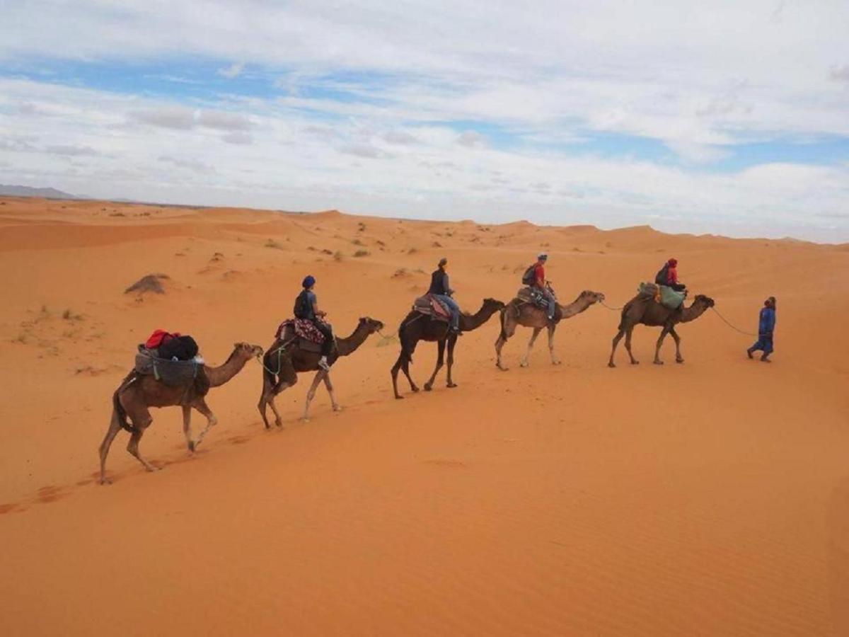 Nomad Bivouac Hotel Merzouga Eksteriør billede