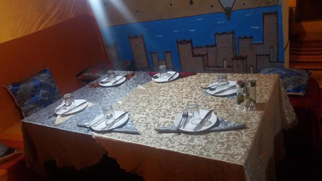 Nomad Bivouac Hotel Merzouga Eksteriør billede